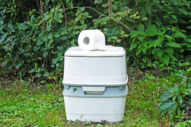 Best Portable bathroom rental  in Watertown, WI
