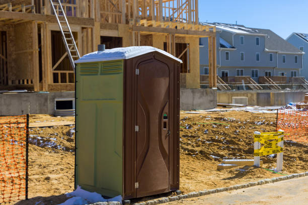 Best Portable restroom trailer rental  in Watertown, WI